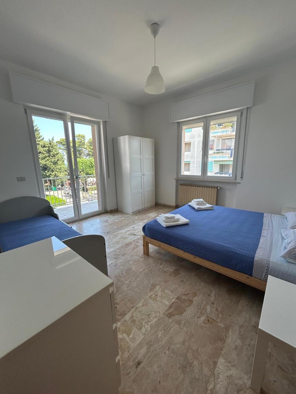 Appartamento Casa Vacanze Montesilvano Marina Exteriör bild